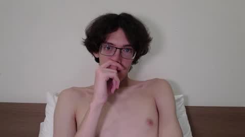 LovesomeCookie online show from 10.29.25