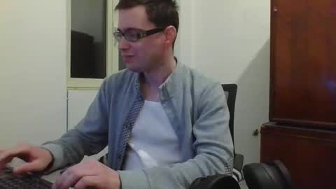 Snapshot of lovethepussy1988 chatting on 04.02.26 db online show from 04.02.26