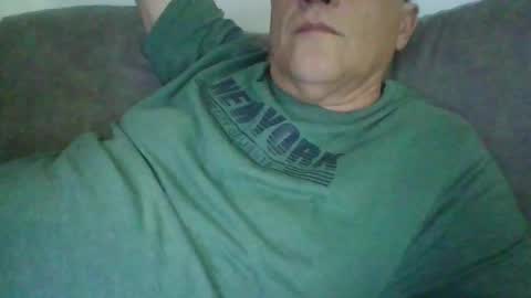 Snapshot of lovetightass251577 chatting on 02.21.26 lovetightass online show from 02.21.26