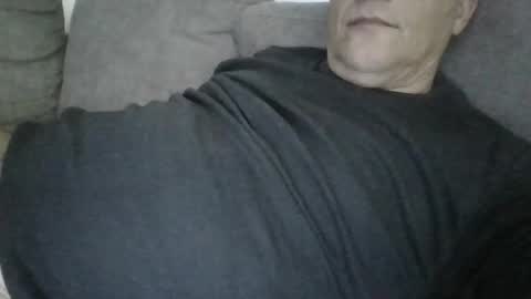 Snapshot of lovetightass251577 chatting on 02.26.26 lovetightass online show from 02.26.26