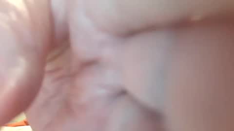 Snapshot of lovetobeseen9 chatting on 10.04.25 Lovetobeseen9 online show from 10.04.25