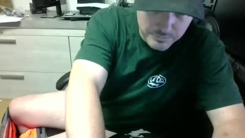 Snapshot of lovetofps chatting on 02.10.25 Love2Game online show from 02.10.25