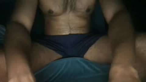 Snapshot of loveyoucum1 chatting on 10.15.25 Love To Cum online show from 10.15.25