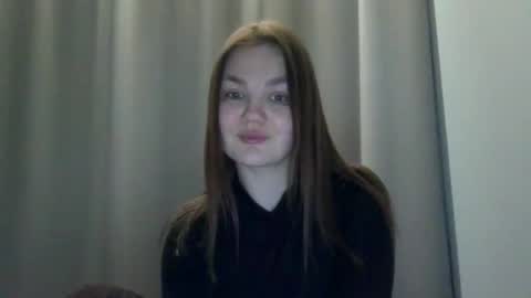 Snapshot of loviesimone chatting on 02.02.26 loviesimone online show from 02.02.26