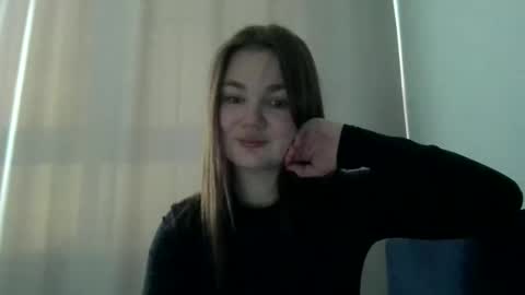 Snapshot of loviesimone chatting on 02.18.26 loviesimone online show from 02.18.26