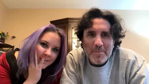 Snapshot of lovleybutwild chatting on 11.26.25 lovleybutwild online show from 11.26.25