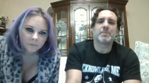 Snapshot of lovleybutwild chatting on 11.29.25 lovleybutwild online show from 11.29.25