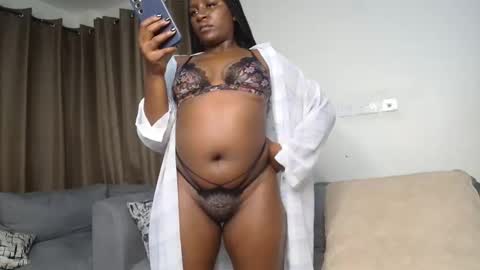 loyalcutie online show from 02.04.26