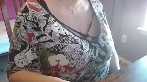 ltkinkygirl75 online show from 11.14.25