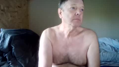 Snapshot of lu485947452685193669 chatting on 04.19.26 lu485947452685193669 online show from 04.19.26