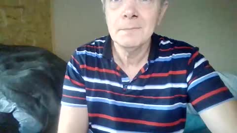 Snapshot of lu485947452685193669 chatting on 05.20.26 lu485947452685193669 online show from 05.20.26