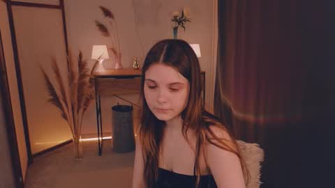 Lu 3 online show from 09.10.25