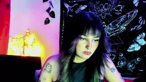 Snapshot of luaar_moon chatting on 07.27.26 Jenn online show from 07.27.26