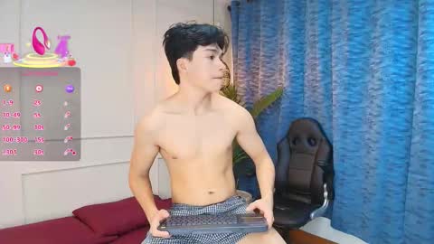 lUAN online show from 09.15.25