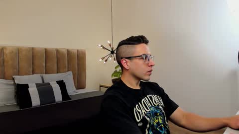 luca_morettii online show from 09.22.25