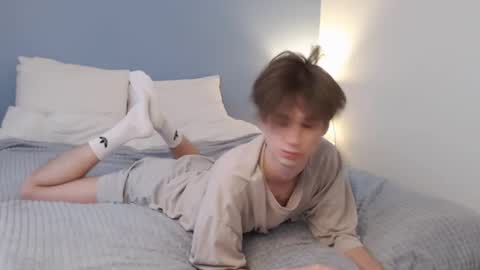 Snapshot of lucacharm chatting on 03.04.25 lucacharm online show from 03.04.25