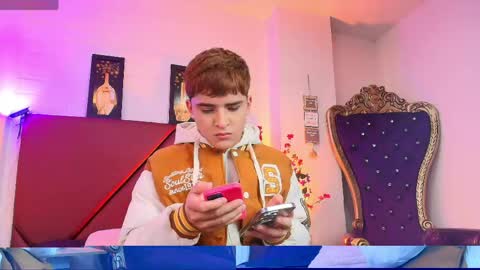 Snapshot of lucas_lovee chatting on 04.19.26 Lucas lovee online show from 04.19.26