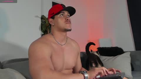 LUCA SANTOS online show from 01.24.25