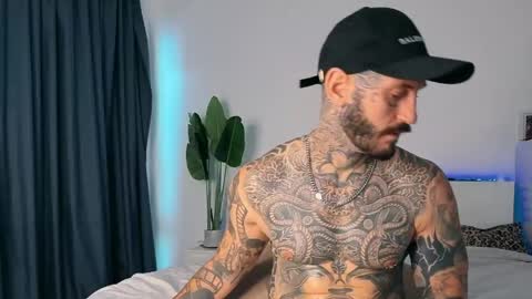 Snapshot of lucasexclusive chatting on 05.10.26 lucasexclusive online show from 05.10.26