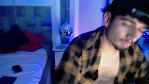 Snapshot of lucasthomson_ chatting on 06.18.26 lucasthomson_ online show from 06.18.26