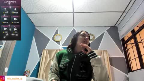 Snapshot of lucasymia_69 chatting on 09.12.25 MIA HOT online show from 09.12.25