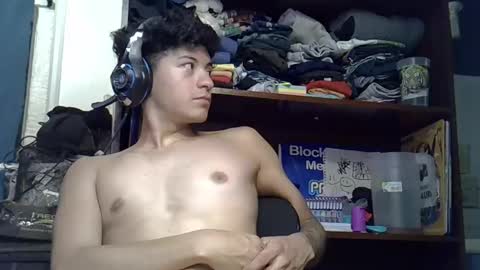 Snapshot of luchosaando chatting on 05.07.26 Felipe online show from 05.07.26
