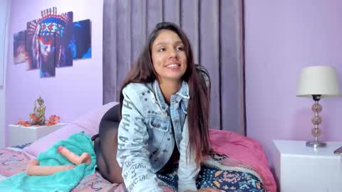 Luciana Ramirez  Sofia Collins online show from 11.19.25