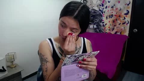 Snapshot of lucia_evans21 chatting on 06.09.26 lucia_evans21 online show from 06.09.26