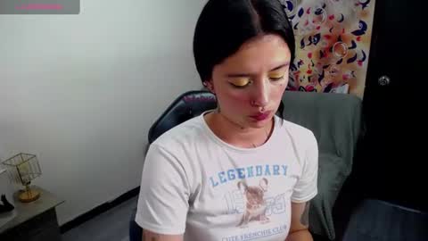 Snapshot of lucia_evans21 chatting on 07.15.26 lucia_evans21 online show from 07.15.26