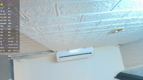 Snapshot of lucia_oregon chatting on 03.29.26 L U C I A online show from 03.29.26