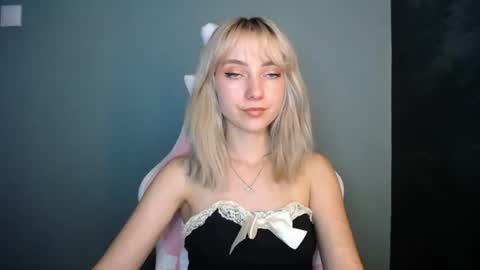 Snapshot of luciacam20 chatting on 07.06.26 Lucy online show from 07.06.26