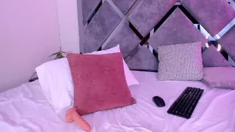 Lucia Gray online show from 05.26.26