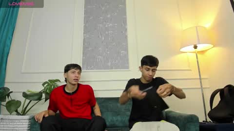 Pirulo online show from 02.25.25