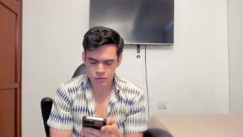 Lucian Gomez online show from 10.17.25