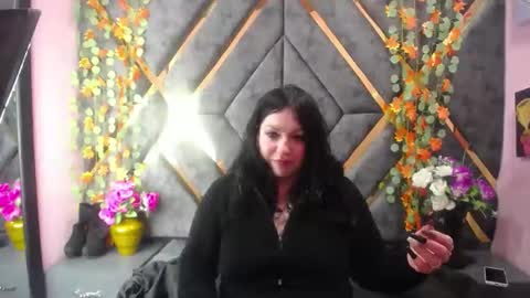 Snapshot of luciana_ass chatting on 01.26.25 Luci online show from 01.26.25
