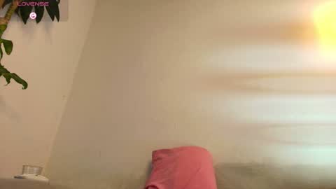Snapshot of luciana_glow chatting on 06.21.26 luciana_glow online show from 06.21.26