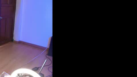 Snapshot of luciana_hunters chatting on 03.10.25 luciana_hunters online show from 03.10.25
