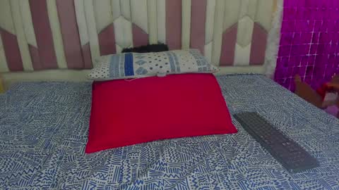 Snapshot of luciana_jam_ chatting on 12.22.24 instagram luciana417  online show from 12.22.24