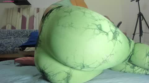 Snapshot of luciana_jam_ chatting on 02.05.25 instagram luciana417  online show from 02.05.25