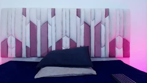 Snapshot of luciana_jam_ chatting on 09.23.25 instagram luciana417  online show from 09.23.25