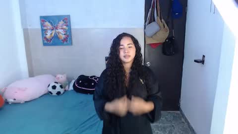 Snapshot of luciana_keating chatting on 03.28.26 luciana online show from 03.28.26
