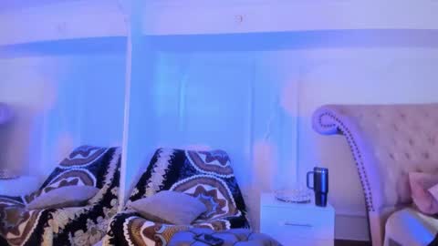 Luciana online show from 11.08.25