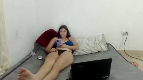luciana_rober online show from 01.12.25