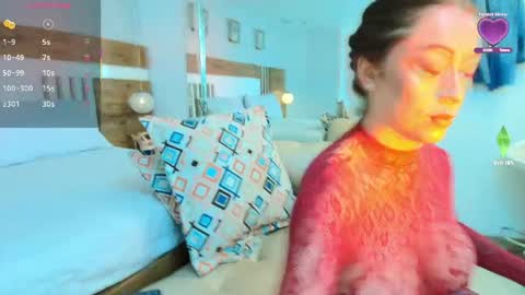 Snapshot of lucianawainn chatting on 05.29.26 Luciana online show from 05.29.26