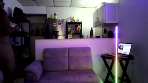 Snapshot of luciano490111 chatting on 05.30.26 Luciano Vibes online show from 05.30.26