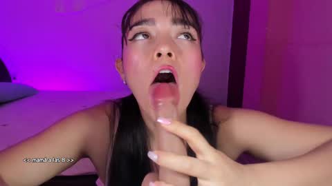 Snapshot of luciemaurerr chatting on 10.17.25 Luciemaurer online show from 10.17.25