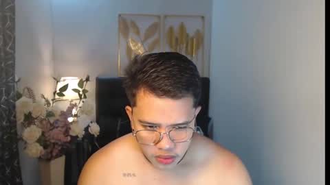 Snapshot of luciferhotcum chatting on 02.04.25 Luciferhotcum online show from 02.04.25