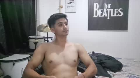 Snapshot of lucifferr_ chatting on 04.21.26 leonel online show from 04.21.26