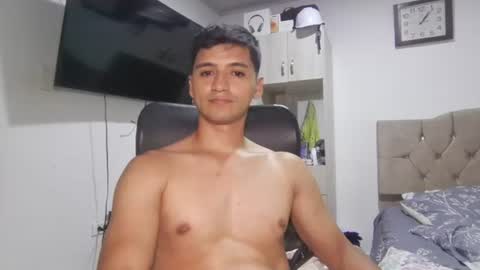 Snapshot of lucifferr_ chatting on 06.13.26 leonel online show from 06.13.26