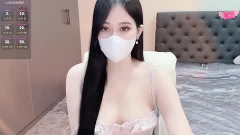 lucii04 online show from 01.09.26